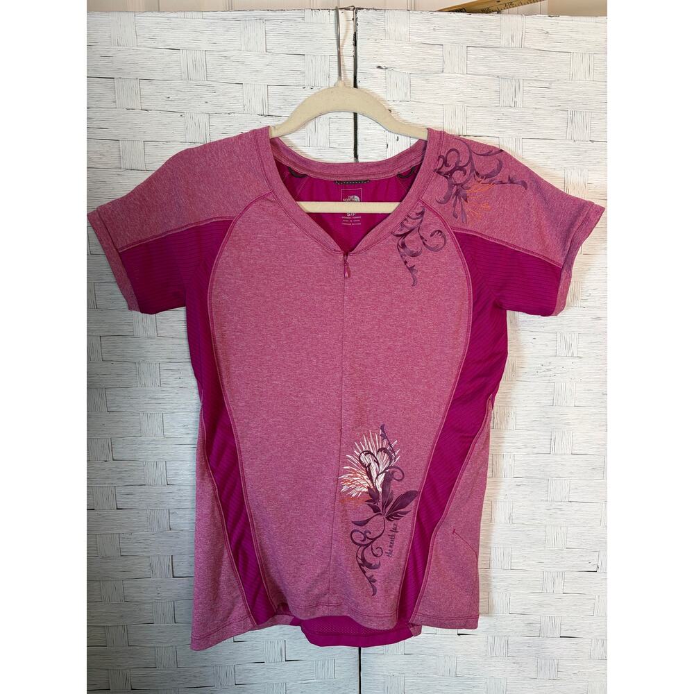The North face women's outdoor T-shirt quarter zip packetsâ pink floral gorpcore